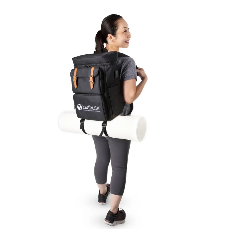 Earthlite LMT Go-Pack op de rug